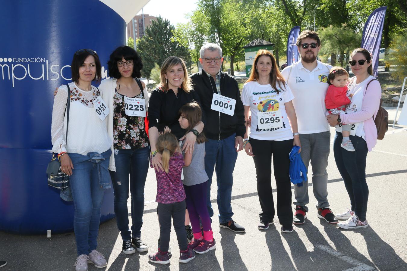 Felpeto se une en Toledo a la marcha y patinada popular a favor de Adelante y Adem