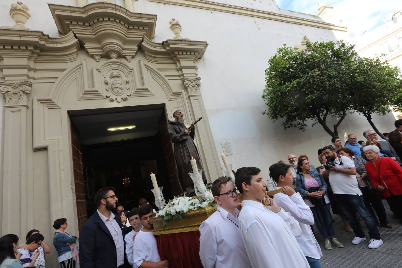 FOTOS: La procesión del Corpus Chico en Cádiz, en imágenes