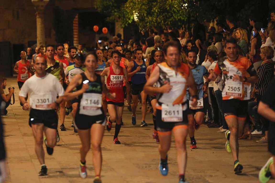 La Carrera Nocturna de Trotacalles, en imágenes
