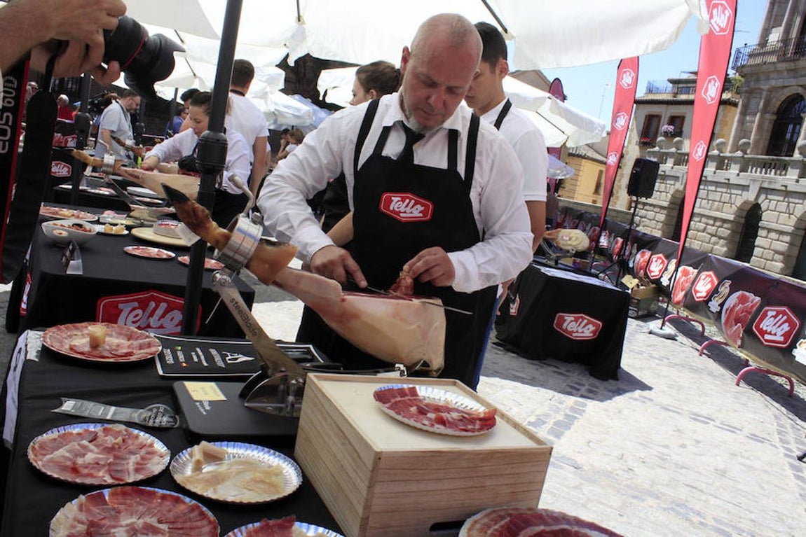 Tello celebra su 50 aniversario con el Campeonato Internacional Solidario de Cortadores de Jamón