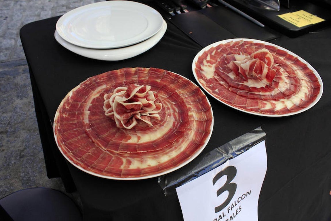 Tello celebra su 50 aniversario con el Campeonato Internacional Solidario de Cortadores de Jamón