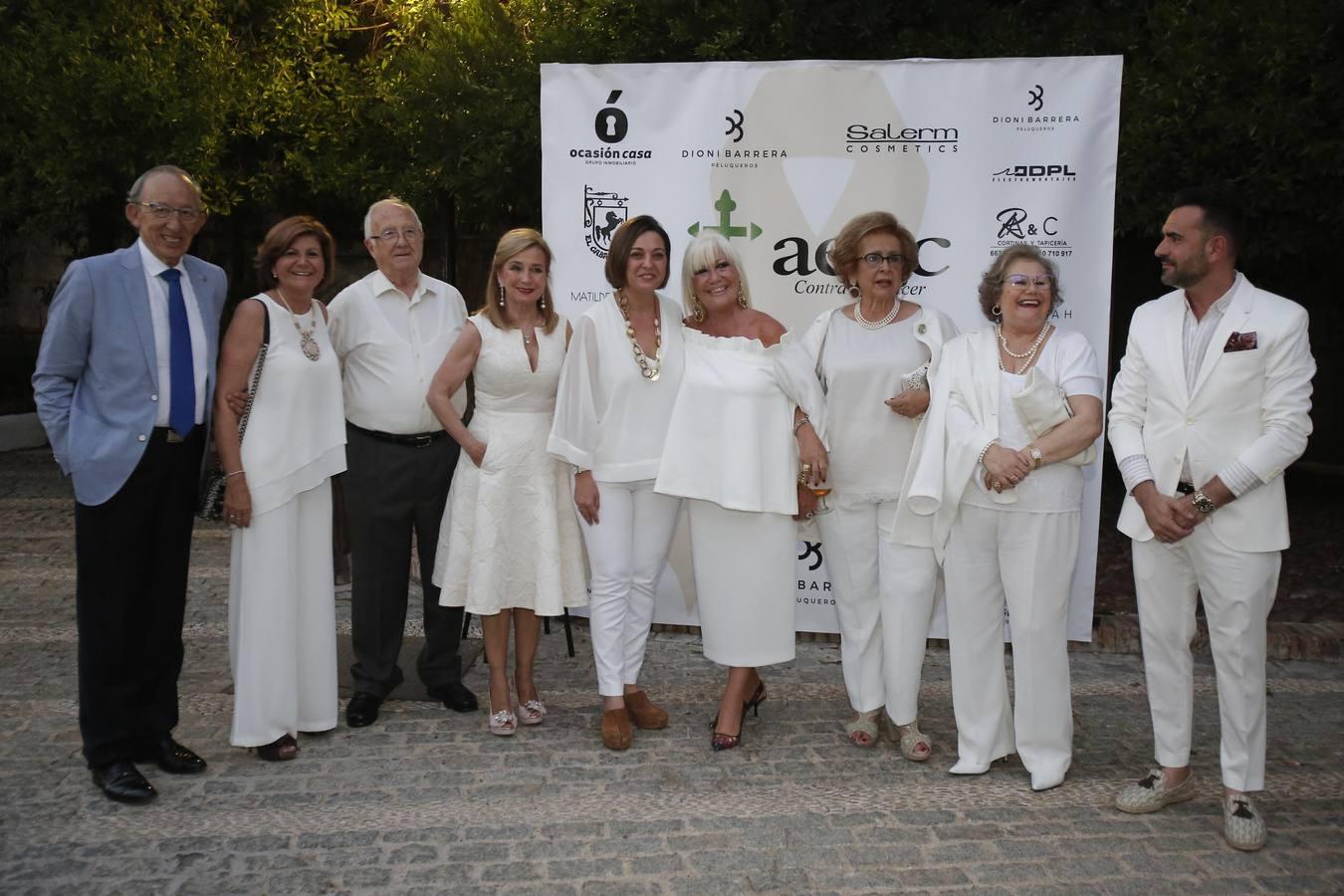 La cena de la Asociación Española contra el Cáncer de Córdoba, en imágenes