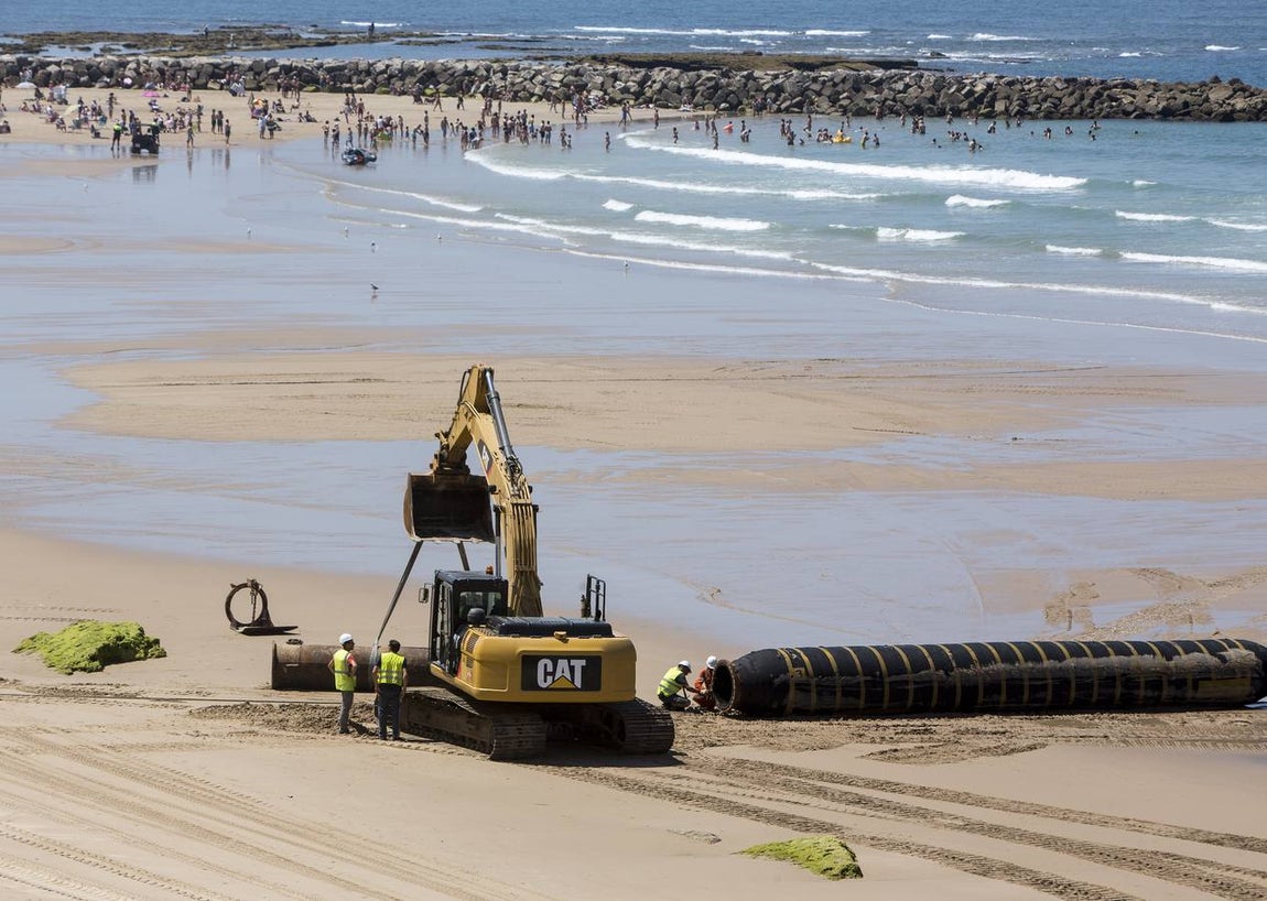 Las playas de Cádiz, llenas el primer fin de semana veraniego