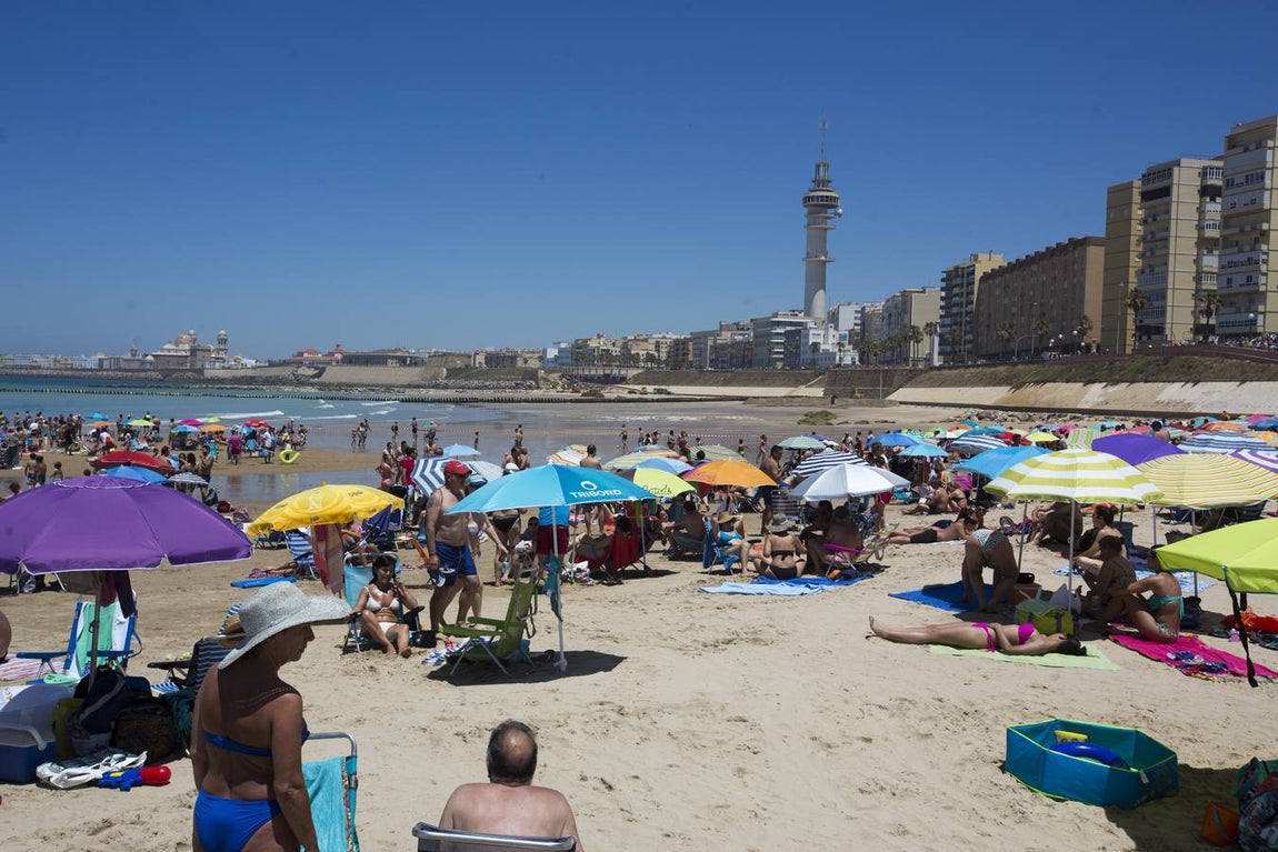 Playa de Santa María de Mar en Cádiz capital