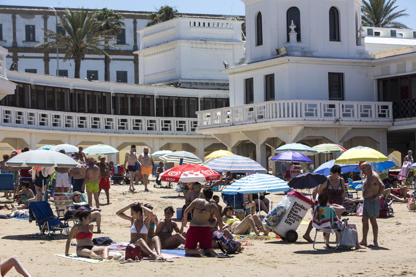 Playa de La Caleta en Cádiz capital