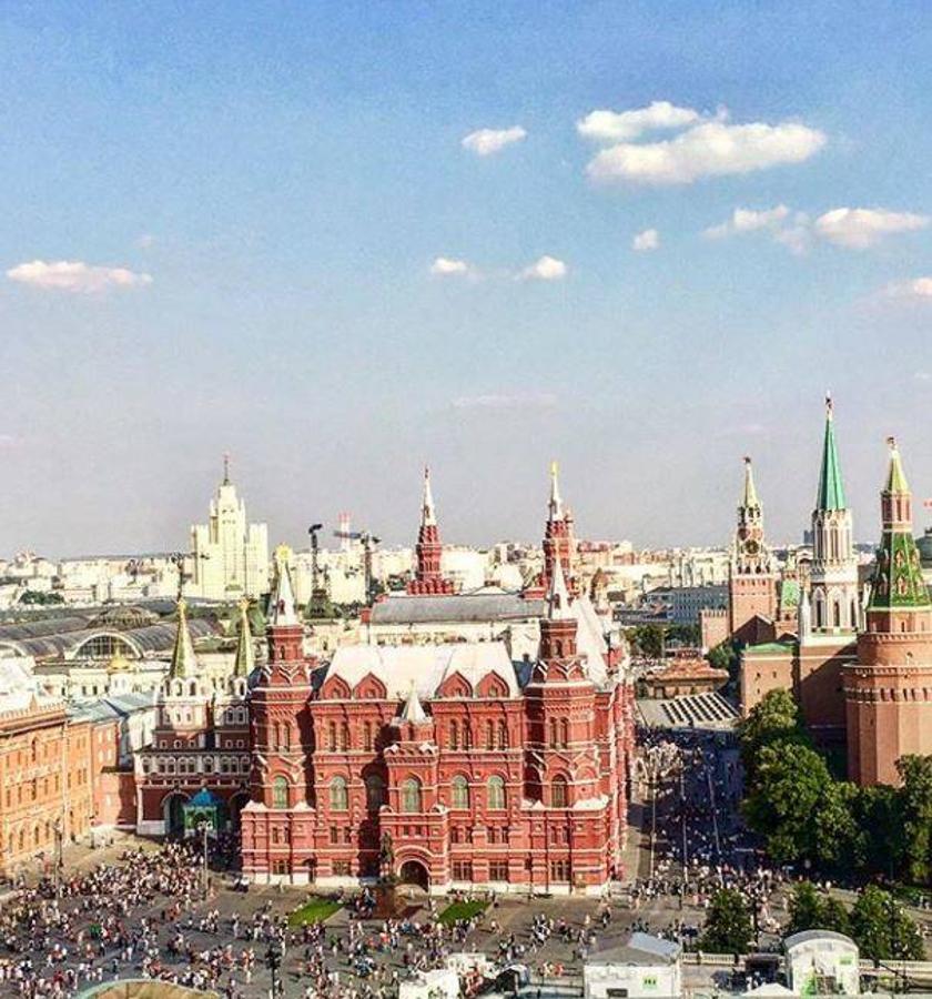 Sara Carbonero sigue disfrutando de Moscú y presumiendo en Instagram de destino. 