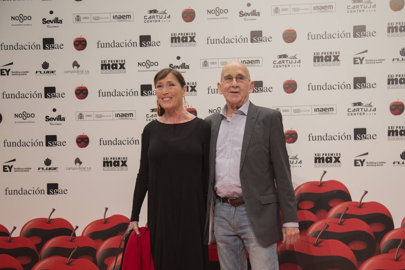 La alfombra roja de los Premios Max en Sevilla (I)