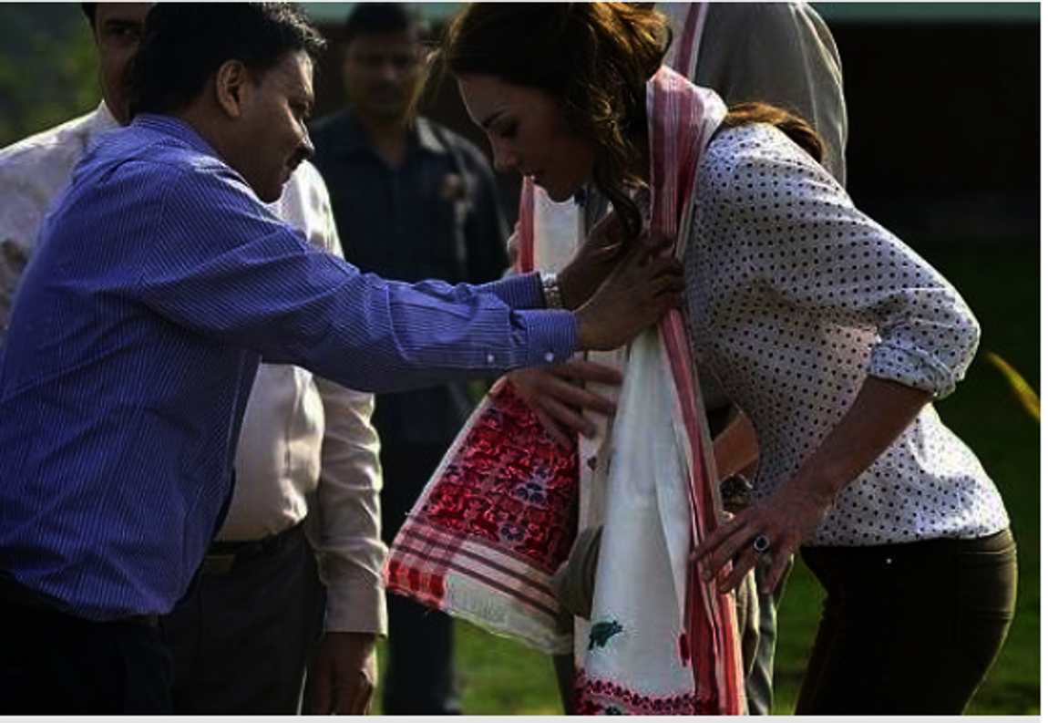 Los pantalones de Zara que más uso da la Duquesa de Cambridge. Estos pantalones tan favorecedores son una apuesta muy frecuente para la Duquesa de Cambridge, que prima la comodidad ante todo.