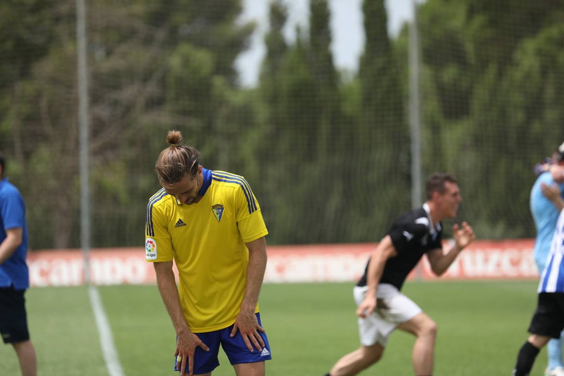 Cádiz B-SD Ejea (2-2) El peor final posible para una temporada descomunal