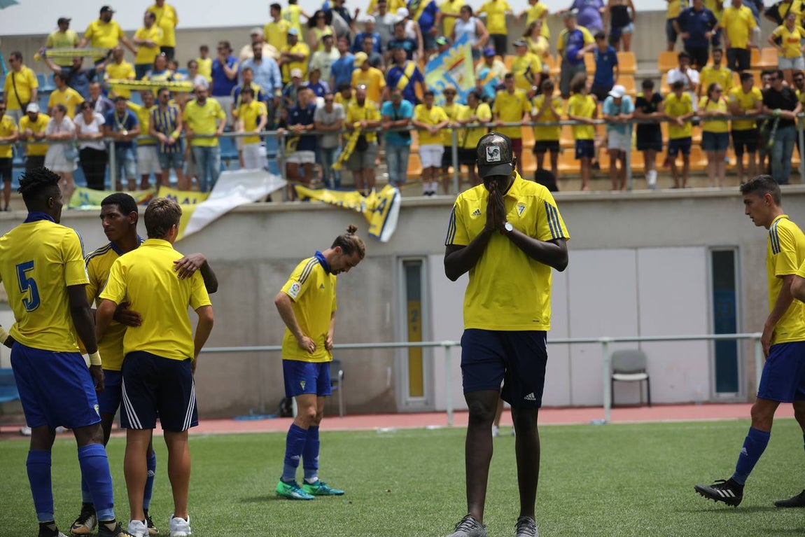 Cádiz B-SD Ejea (2-2) El peor final posible para una temporada descomunal