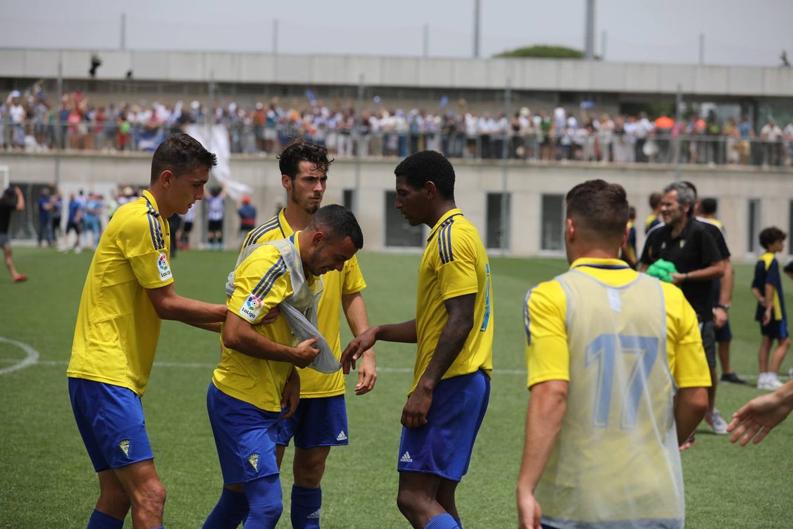 Cádiz B-SD Ejea (2-2) El peor final posible para una temporada descomunal