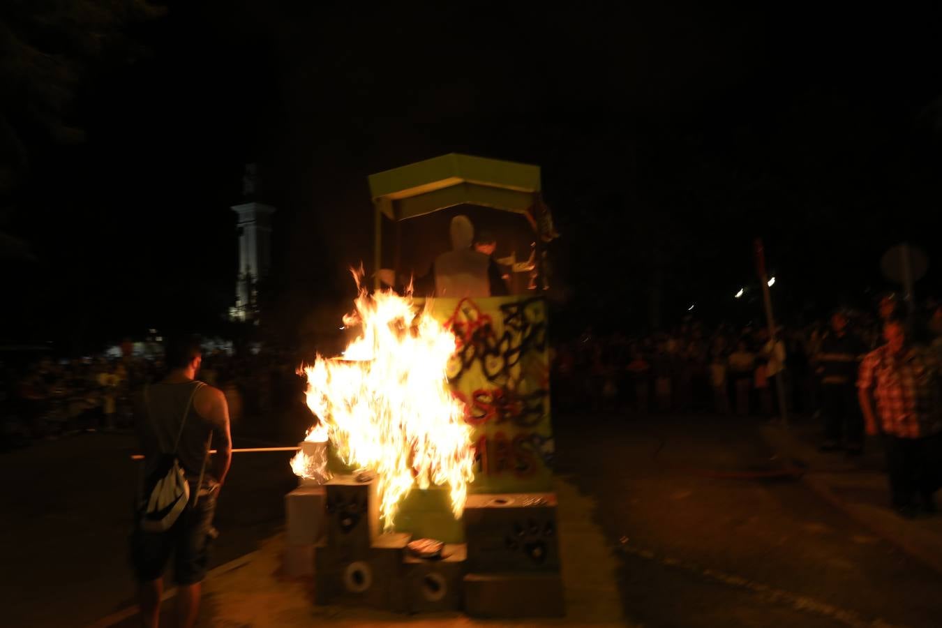 La tradición y el fuego marcan los Juanillos