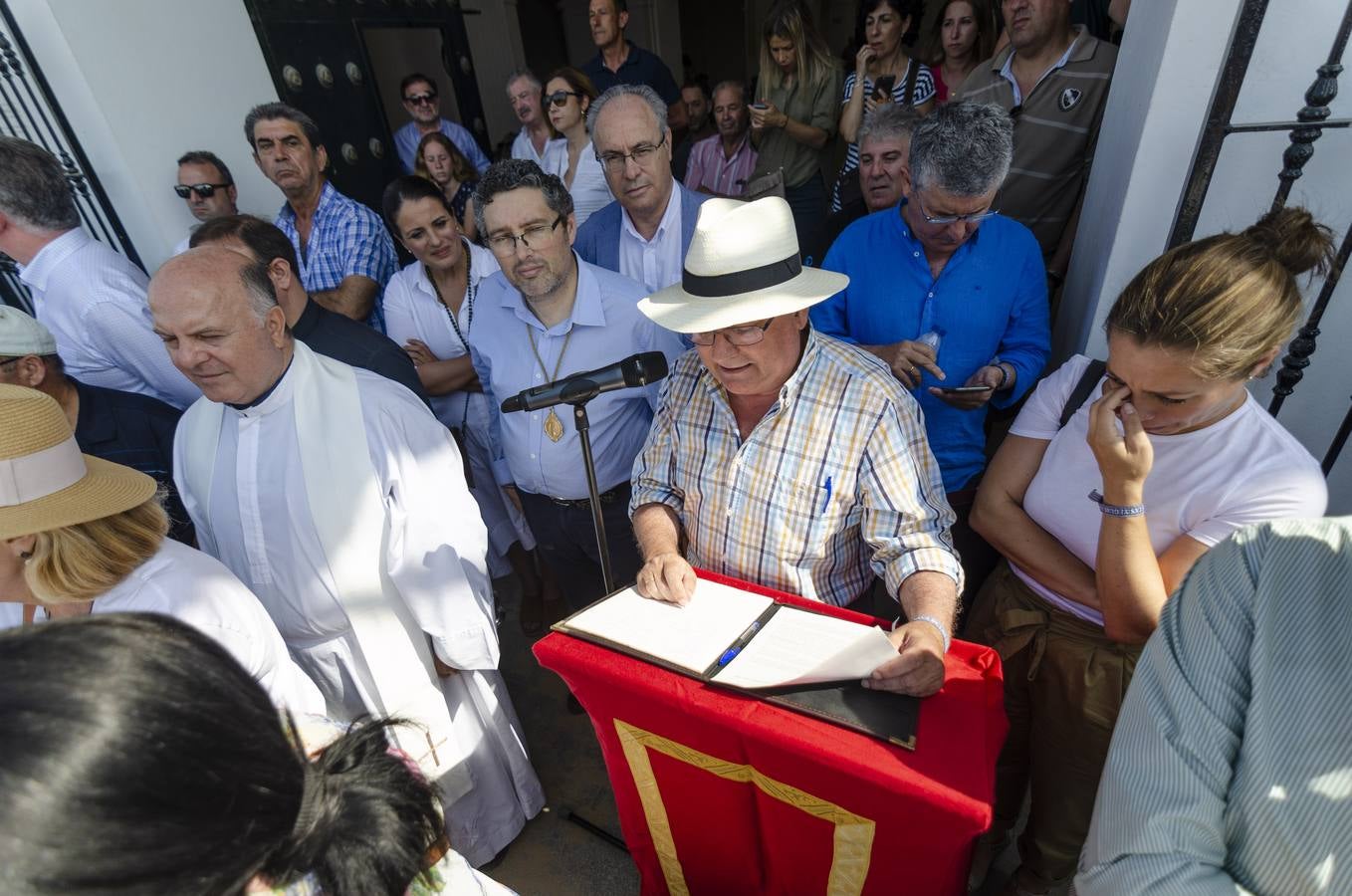 Galería: la tradicional saca de las yeguas y su llegada al Rocío