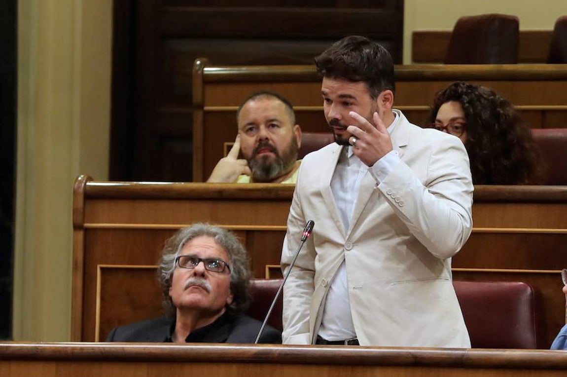 Gabriel Rufián: sus «looks» más extravagantes