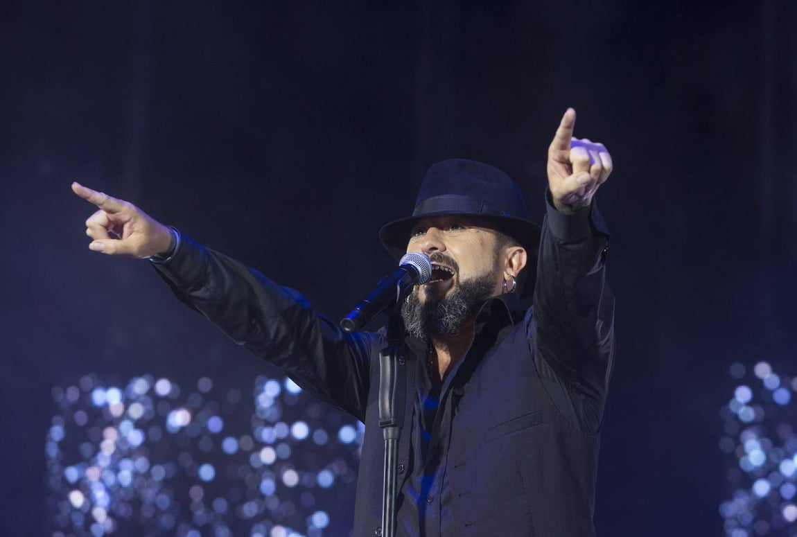 Las imágenes que dejó el concierto de El Barrio en Chiclana