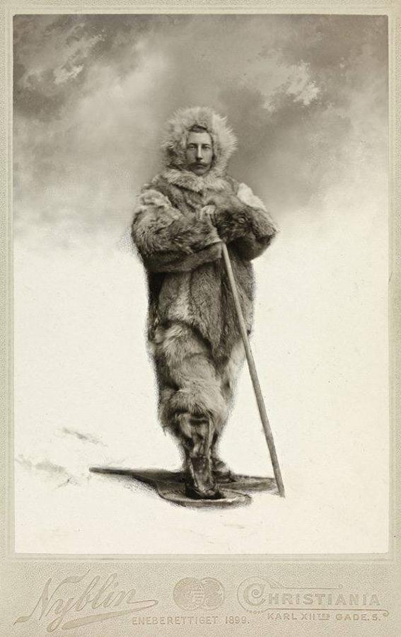 Ronald Amundsen. 