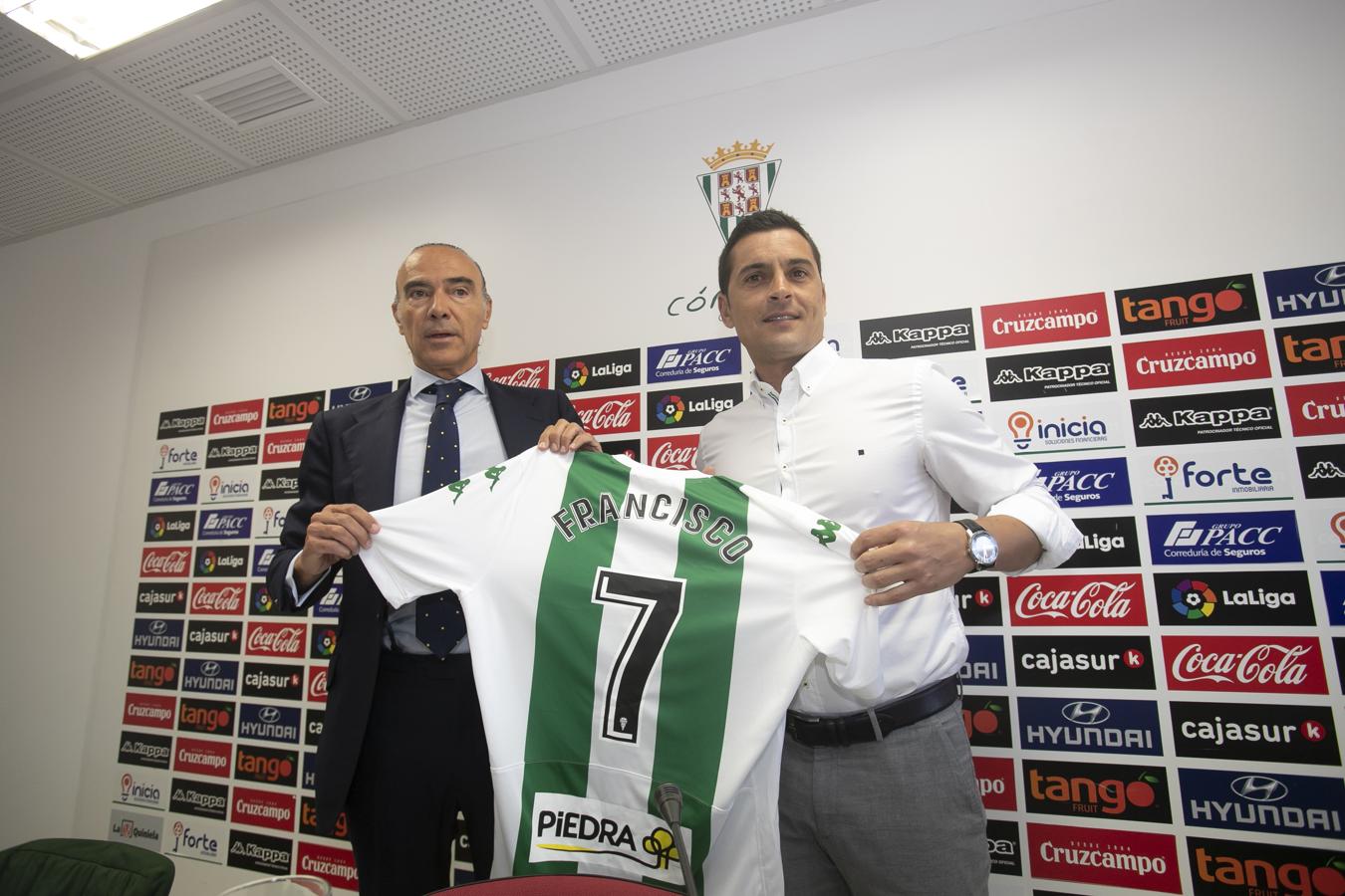 La presentación del técnico del Córdoba, en imágenes