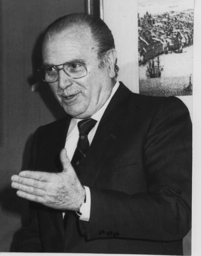 Primer presidente de Galicia. Gerardo Fernández Albor  fue el líder de los gallegos desde 1982 a 1987. La imagen muestra a Albor en un acto durante su mandato en 1982