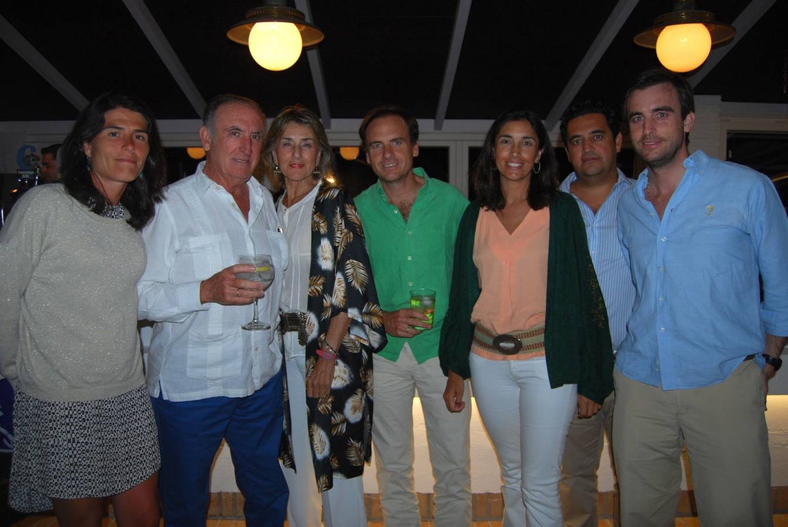 Isabel Cruz-Conde, Eugenio Molina, Pilar Alvear, Pedro Molina, Berenguela Molina y Juan Ortega