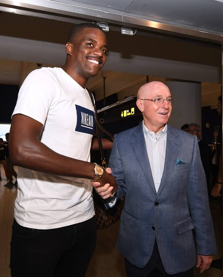 Llegada del nuevo jugador del Betis William Carvalho