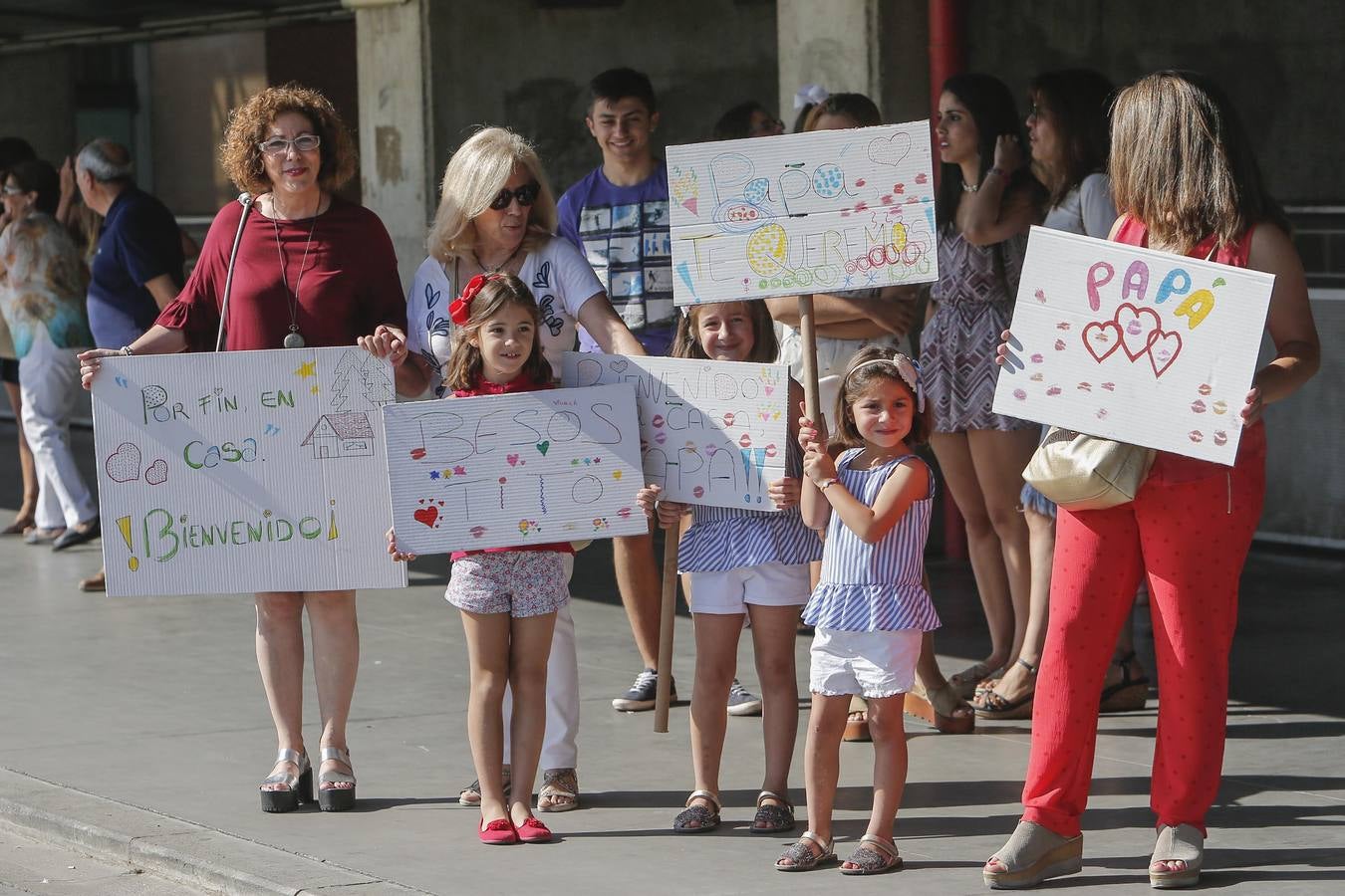 El regreso a Córdoba de los soldados de la Brigada de Cerro Muriano, en imágenes