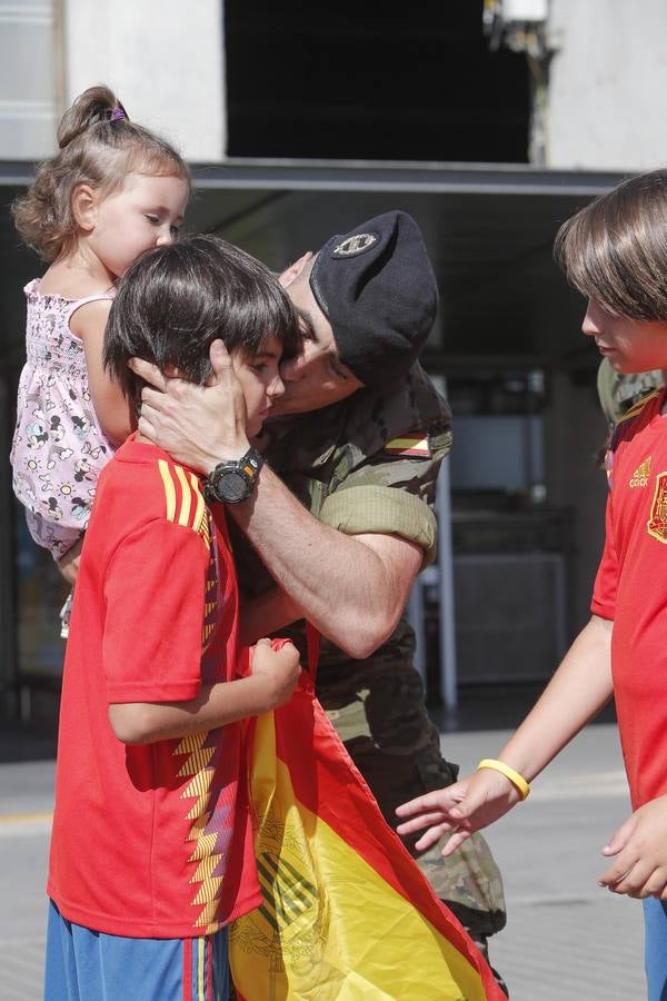 El regreso a Córdoba de los soldados de la Brigada de Cerro Muriano, en imágenes