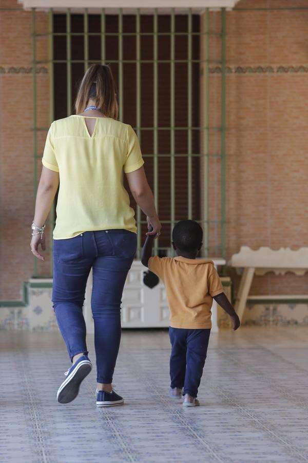 Así rehacen su vida en Córdoba las inmigrantes llegadas en patera