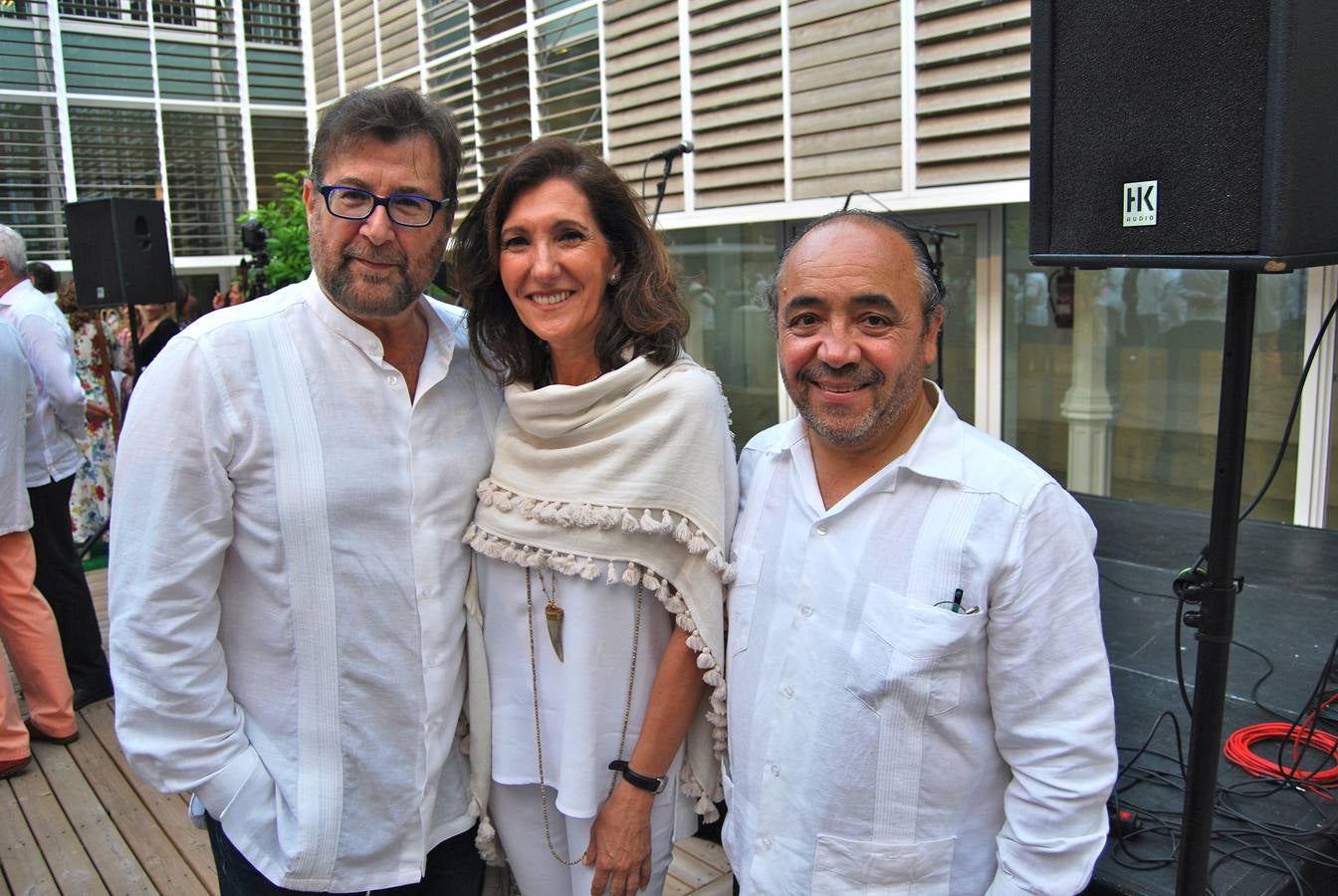 José Sueiro, Carmen Martín y Joaquín Hernández "Kiki". 