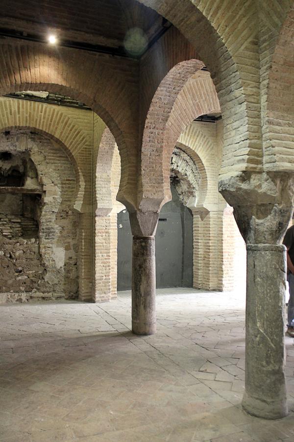 En imágenes: Page y Tolón visitan las obras de la Mezquita de Tornerías