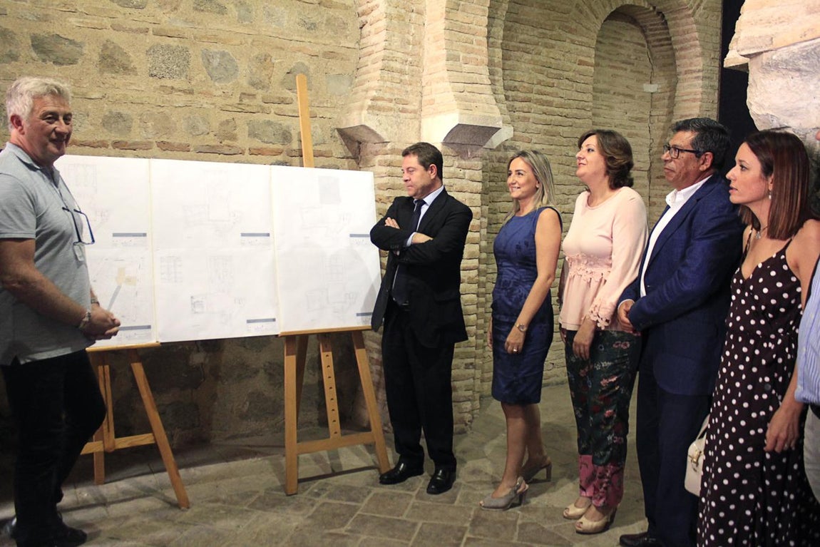 En imágenes: Page y Tolón visitan las obras de la Mezquita de Tornerías