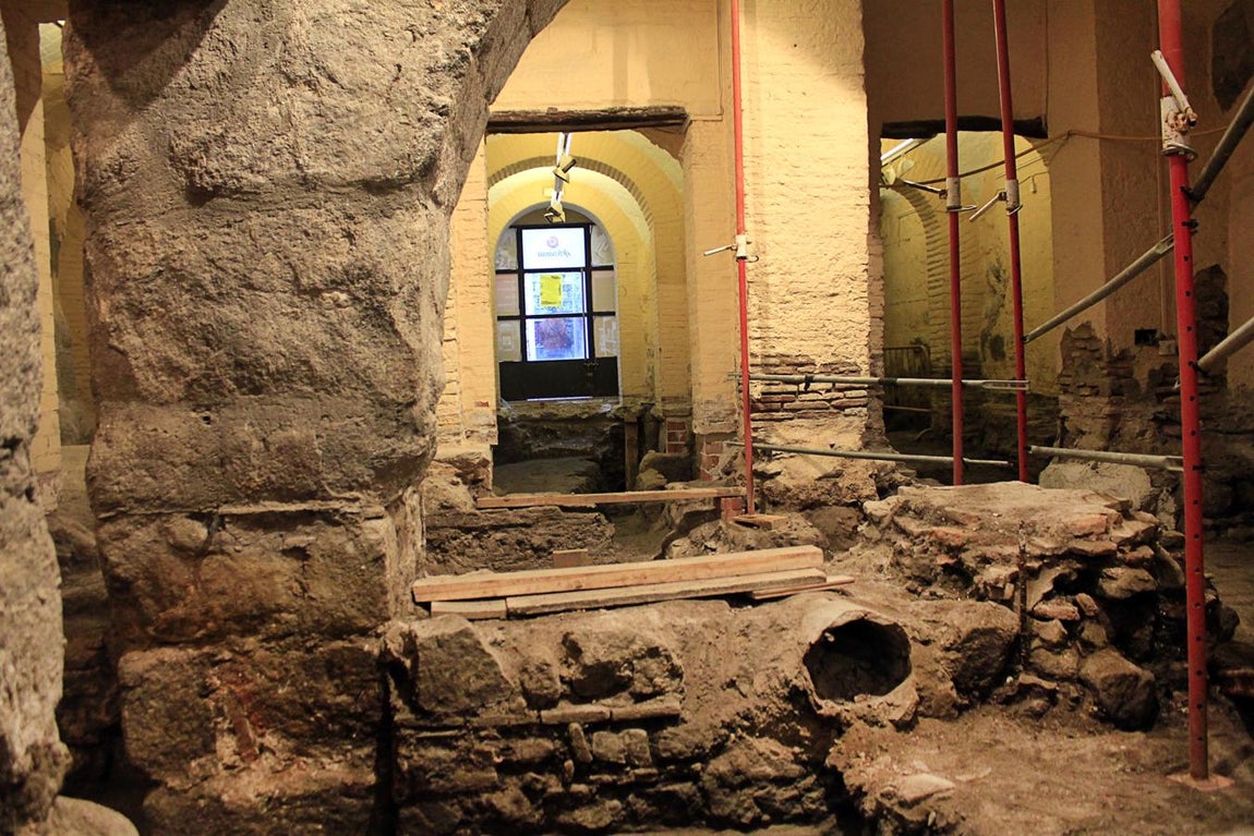 En imágenes: Page y Tolón visitan las obras de la Mezquita de Tornerías