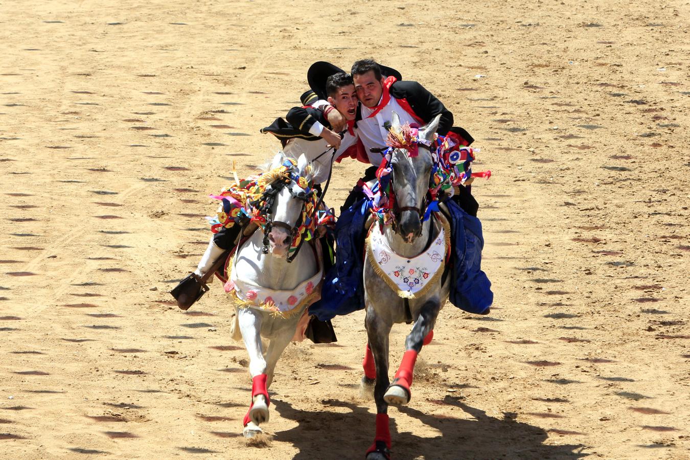 Las imágenes de las carreras de caballos enjaezados de Carpio de Tajo