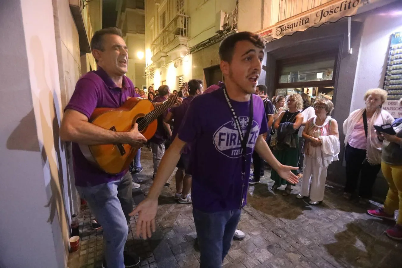Galería de fotos: Carnaval de verano en Cádiz