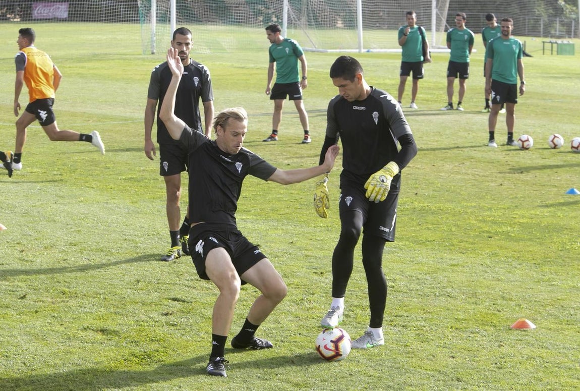 En imágenes, las últimas horas convulsas en el Córdoba CF