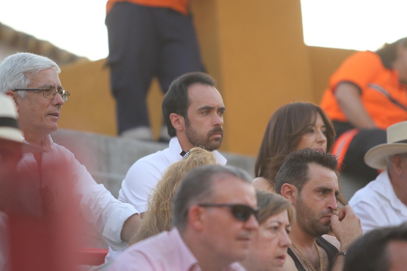 Concurrida tarde de toros en Bargas