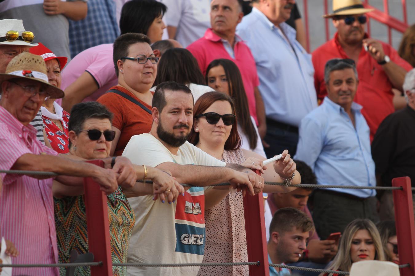 Concurrida tarde de toros en Bargas