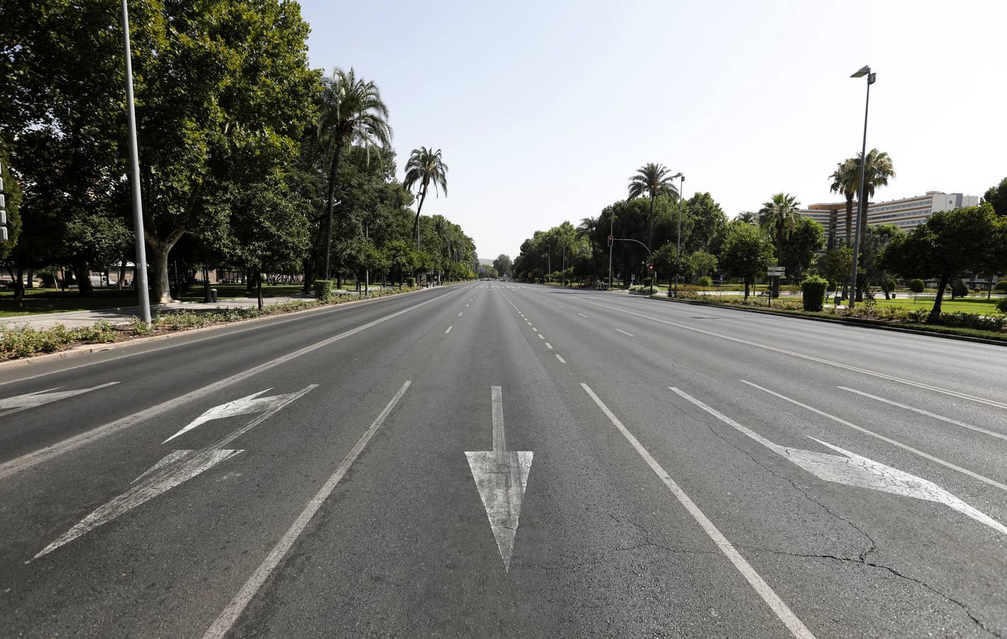 Un domingo desértico en Córdoba, en imágenes