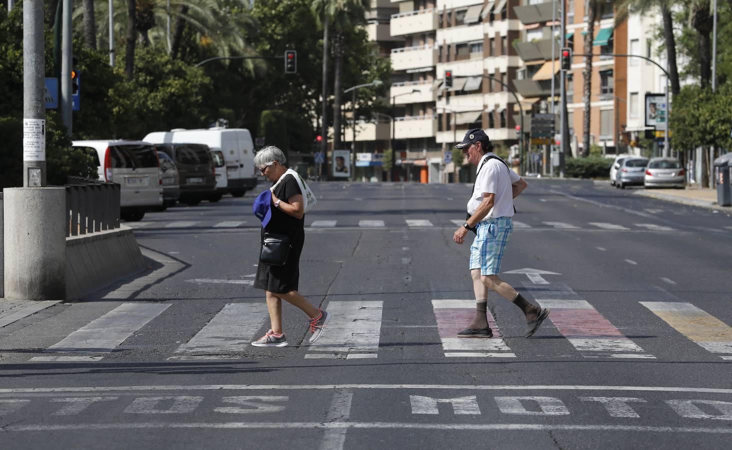 Un domingo desértico en Córdoba, en imágenes