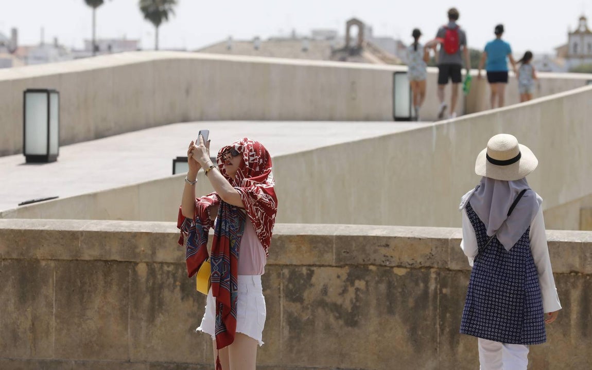 Un domingo desértico en Córdoba, en imágenes