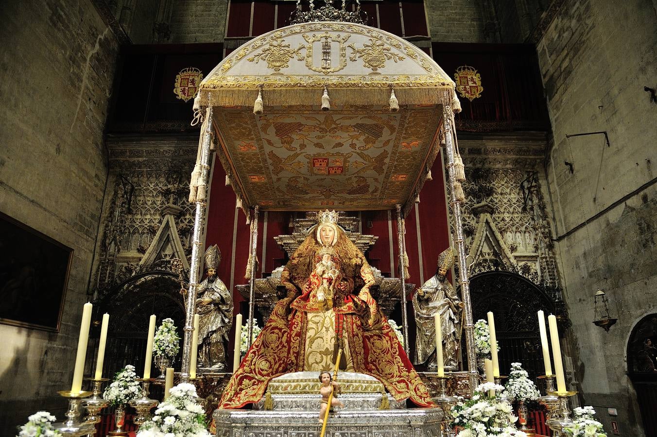 Galería de la novena de la Virgen de los Reyes