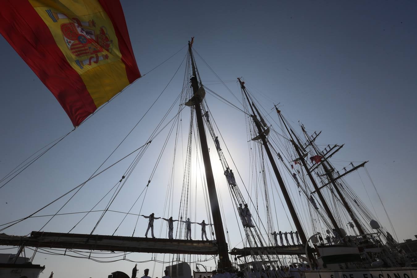 FOTOS: La llegada de Elcano a Cádiz, en imágenes