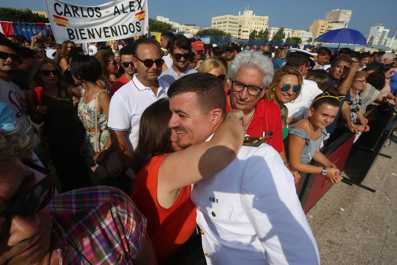 FOTOS: La llegada de Elcano a Cádiz, en imágenes