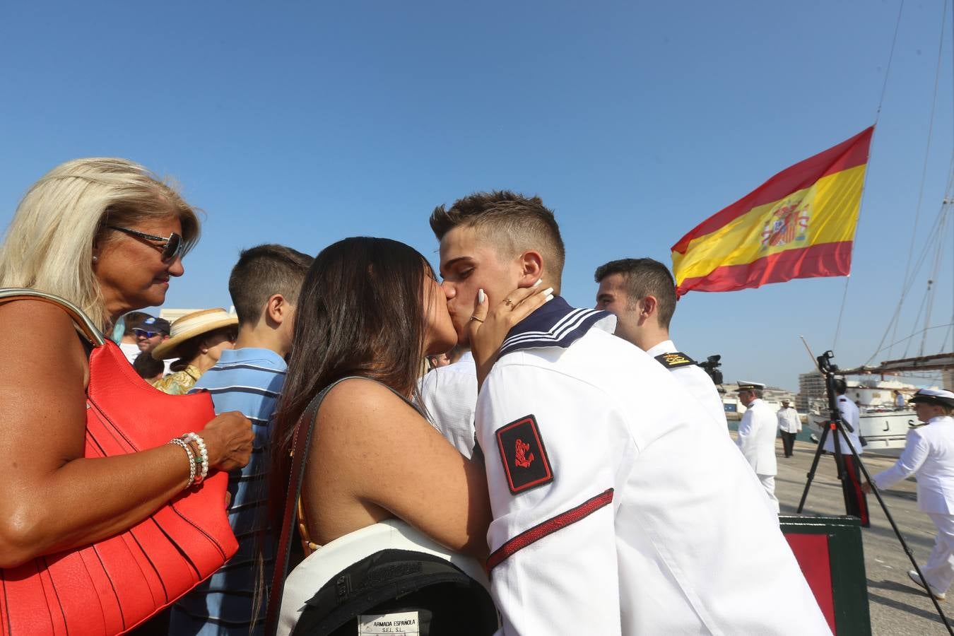 FOTOS: La llegada de Elcano a Cádiz, en imágenes