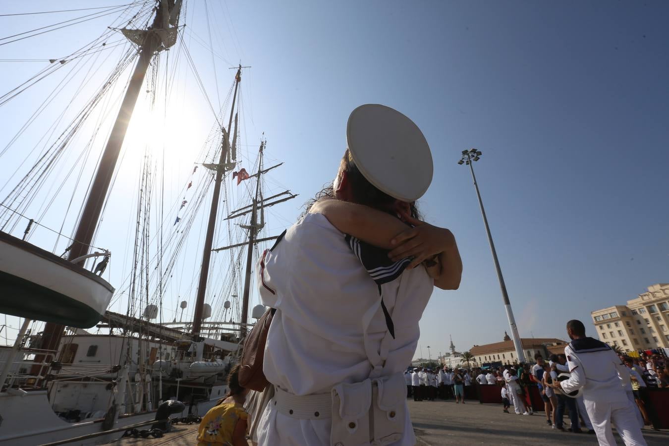 FOTOS: La llegada de Elcano a Cádiz, en imágenes