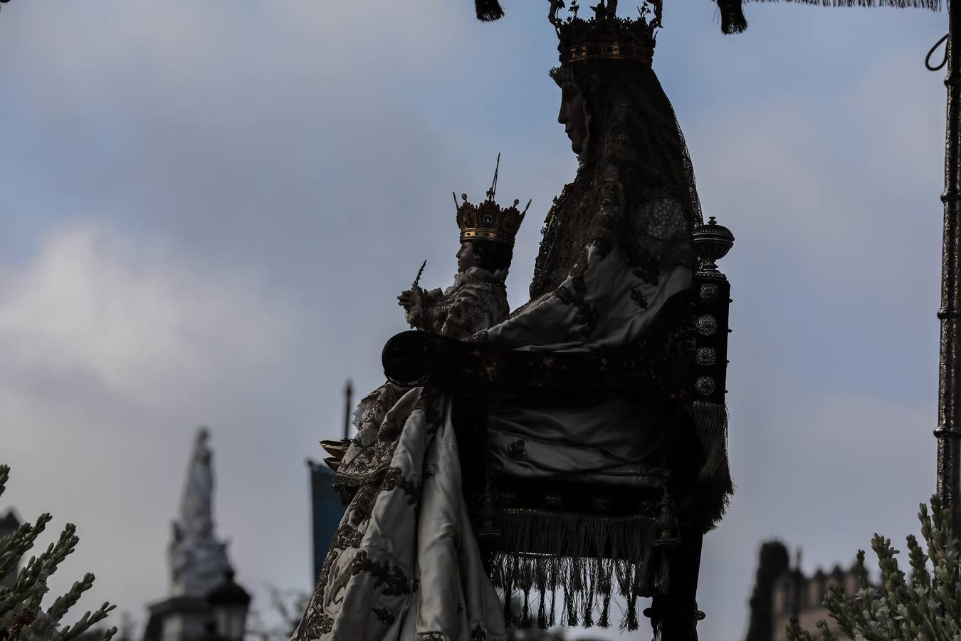 Las imágenes de la procesión de la Virgen de los Reyes (II)