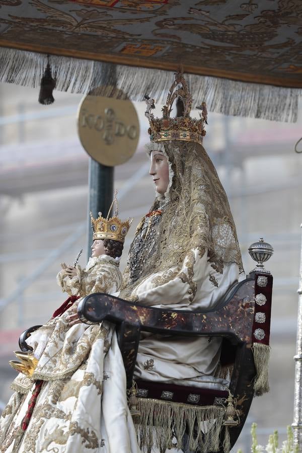 Las imágenes de la procesión de la Virgen de los Reyes (II)