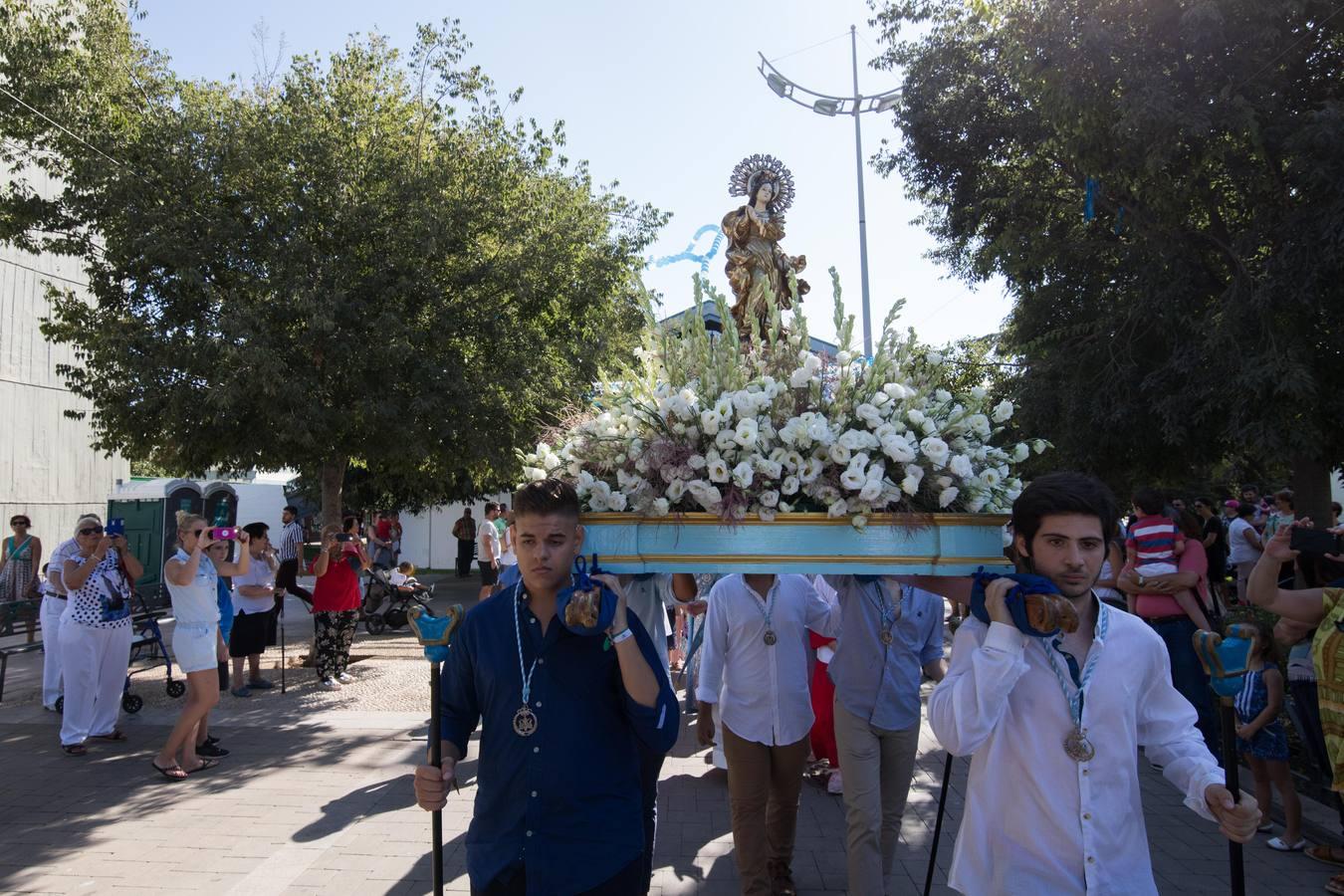 La procesión de la Virgen de la Asunción en el Figueroa, en imágenes