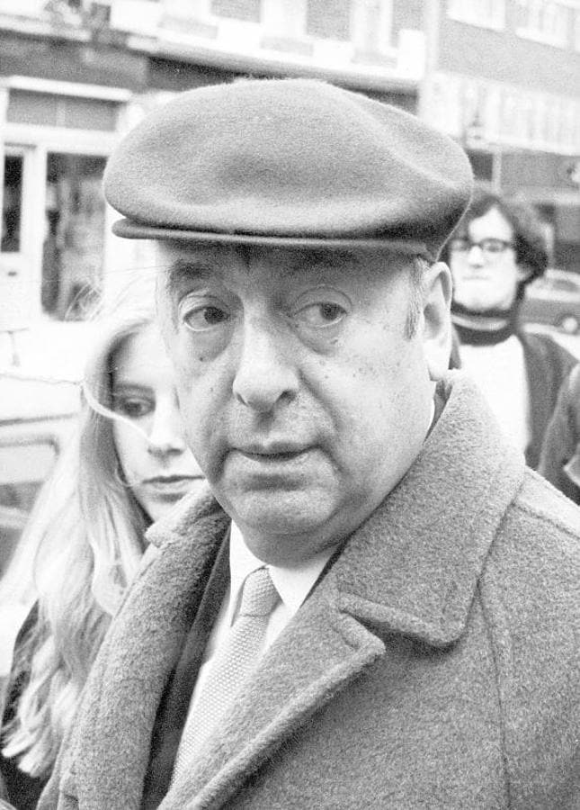 Retrato del poeta Pablo Neruda. 