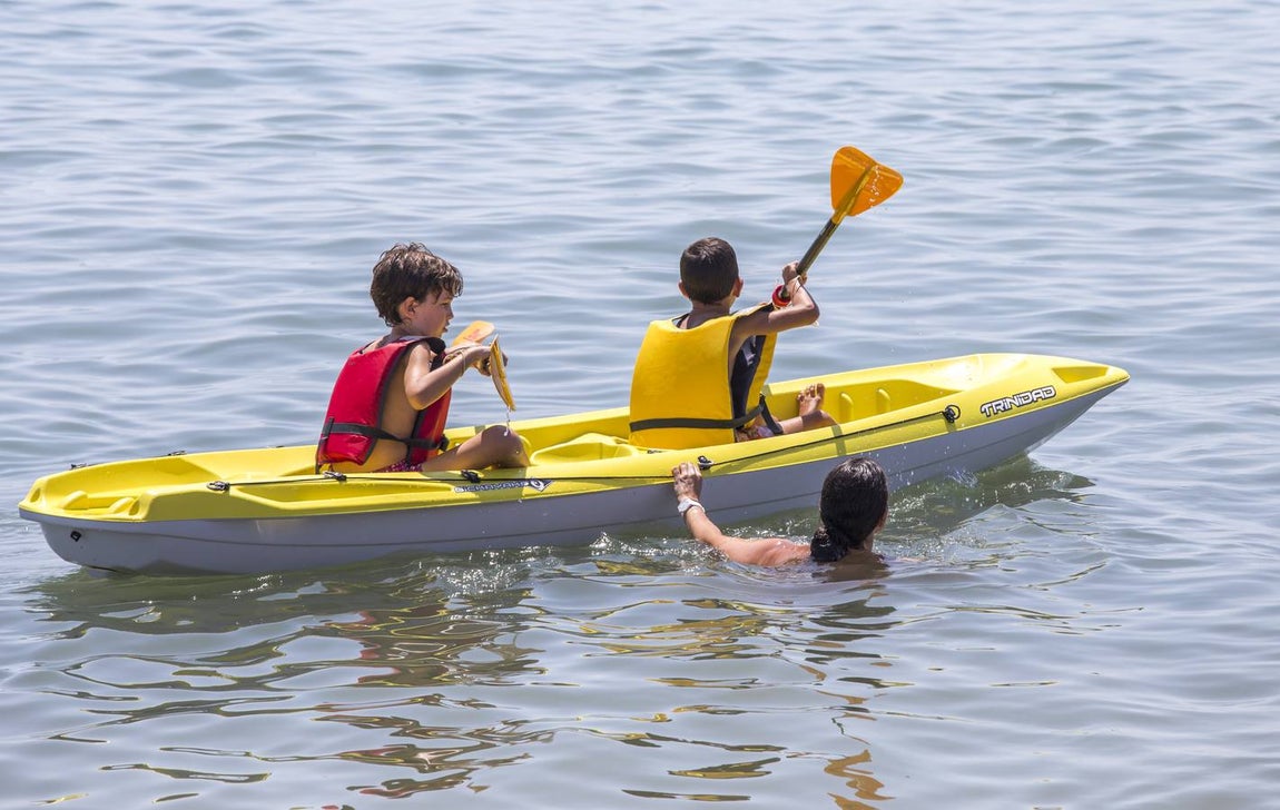 Una jornada de playa en La Antilla