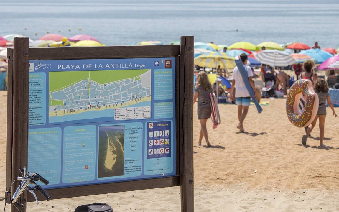 Una jornada de playa en La Antilla